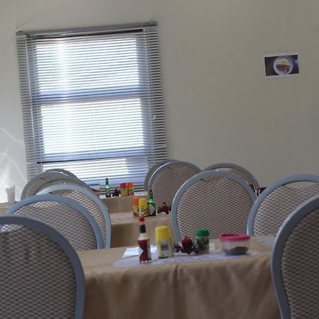 Tsumeb Guesthouse Kamho Kültér fotó