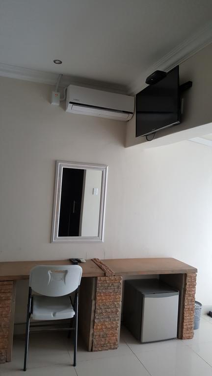 Tsumeb Guesthouse Kamho Kültér fotó