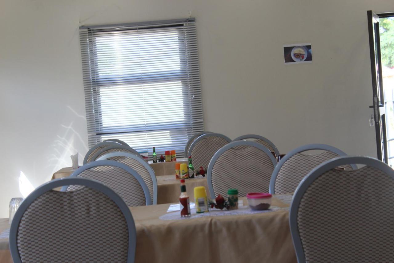 Tsumeb Guesthouse Kamho Kültér fotó
